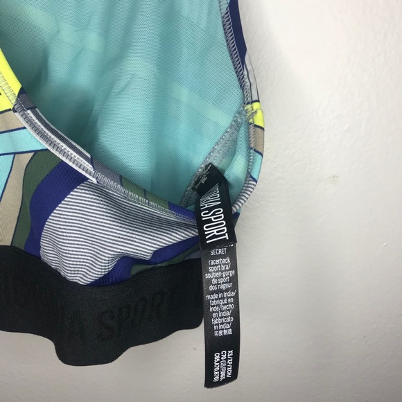 Victoria’s Secret Sport sports bra - Picture 4 of 4